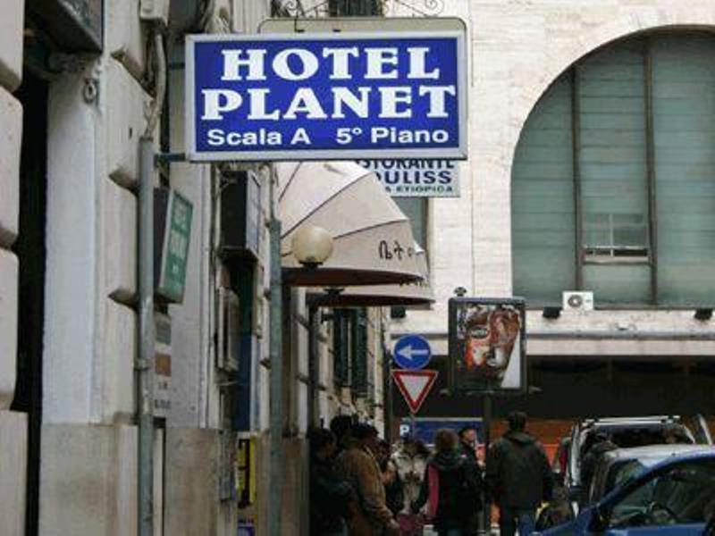 Hotel Planet Roma Esterno foto