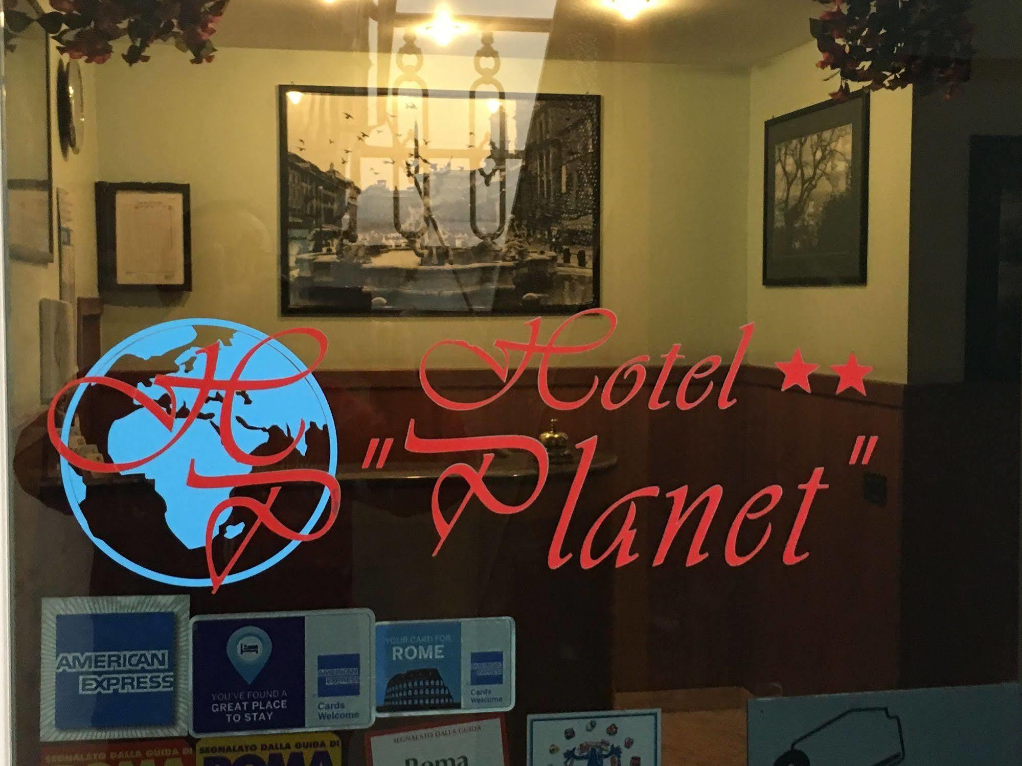 Hotel Planet Roma Esterno foto